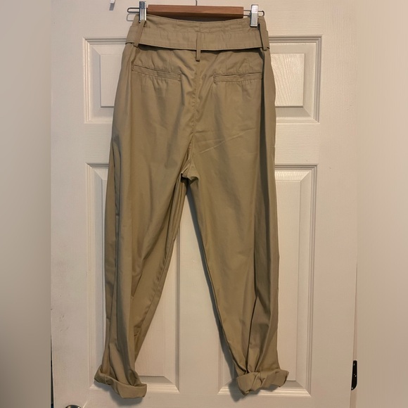 Levi’s Premium Tailor High Loose Taper Beige Pants - Picture 3 of 4